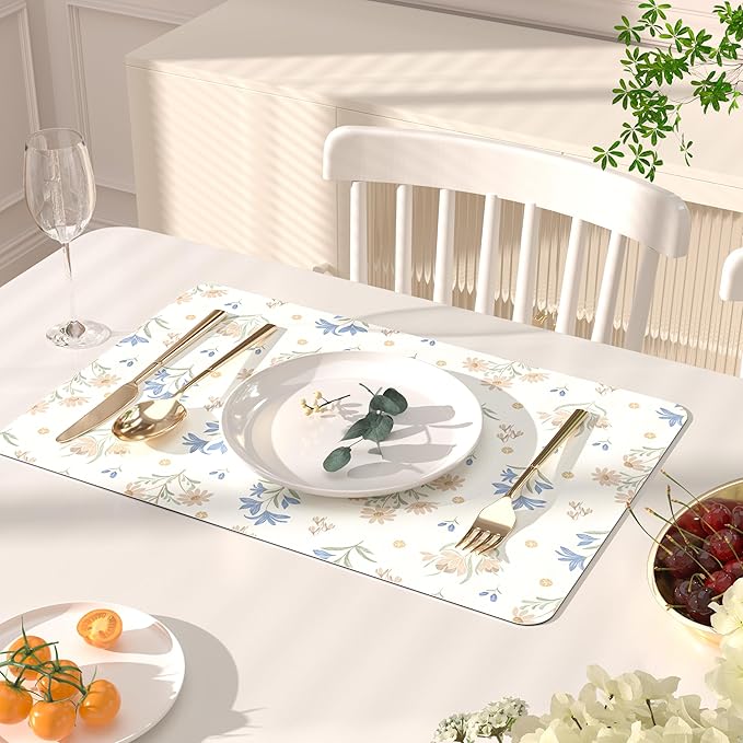 QIYI Placemats Set of 6, 12x18 Inch Faux Leather Place Mats for Kitchen Dinning, Heat Resistant Anti Slip Floral Table Mats, Waterproof Wipeable Washable Placemat Party Table Décor, Minimal Flowers