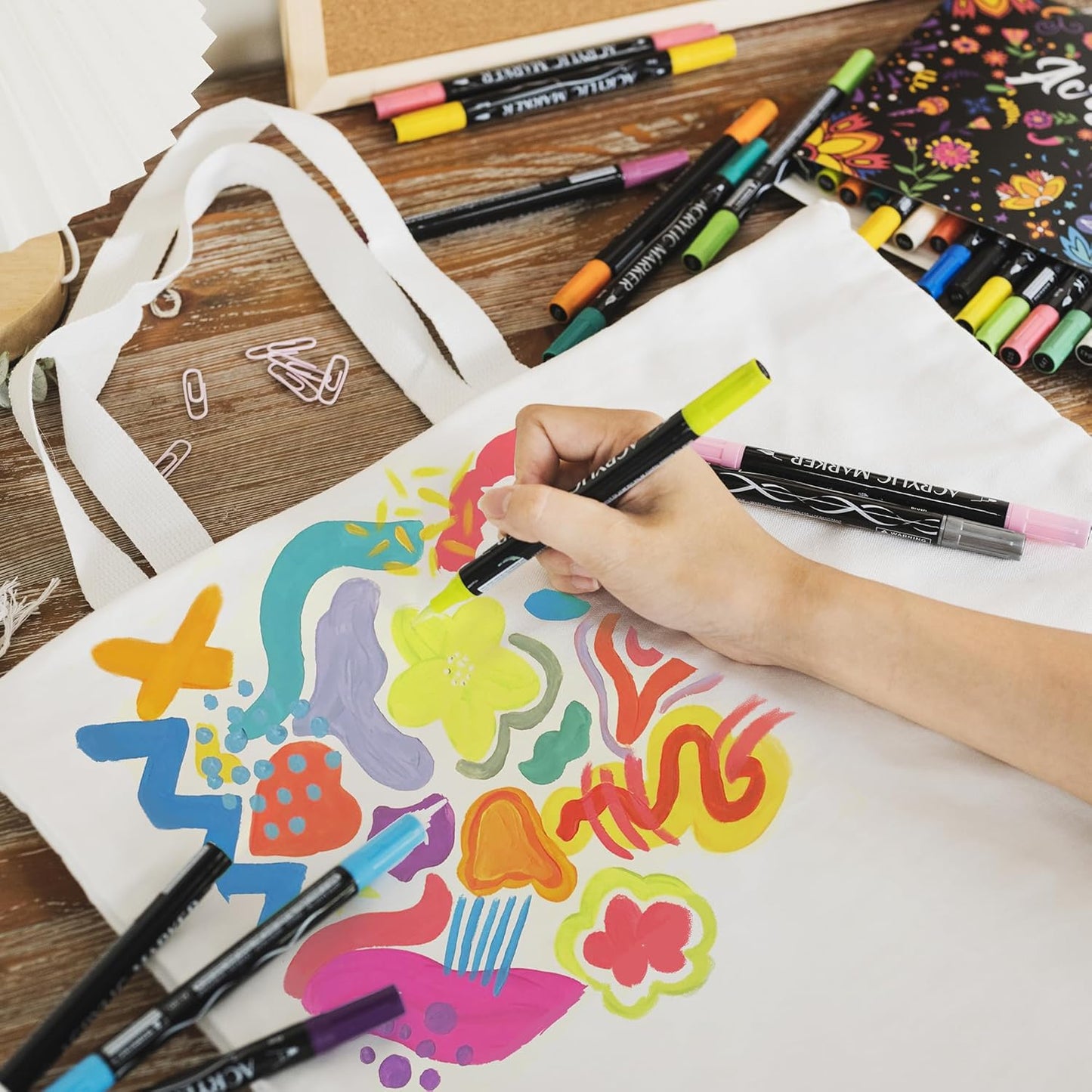 24 Colors Dual Tip Acrylic Paint Markers, Acrylic Paint Pens with Fine Tip and Brush Tip for Rock Painting, Wood, Plastic, Glass, Canvas, Fabric, Pumpkin, DIY Crafts Making Art Supplies