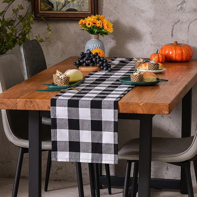 Tosewever Buffalo Check Plaid Table Runner, Cotton Polyester Blend Classic Family Dinner Table Runners for Indoor Outdoor Parties, Christmas Events Home Decoration (Black and White, 14 x 72 Inch)