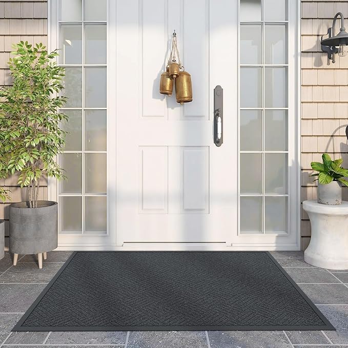 Front Door Mat Outside Entrance, 4' x 2' Heavy Duty Indoor Outdoor Door Mats for Entryway, Trap Dirt Outdoor Doormat Low Profile, Non Slip Welcome Mats for Front Door, Artificial Grass