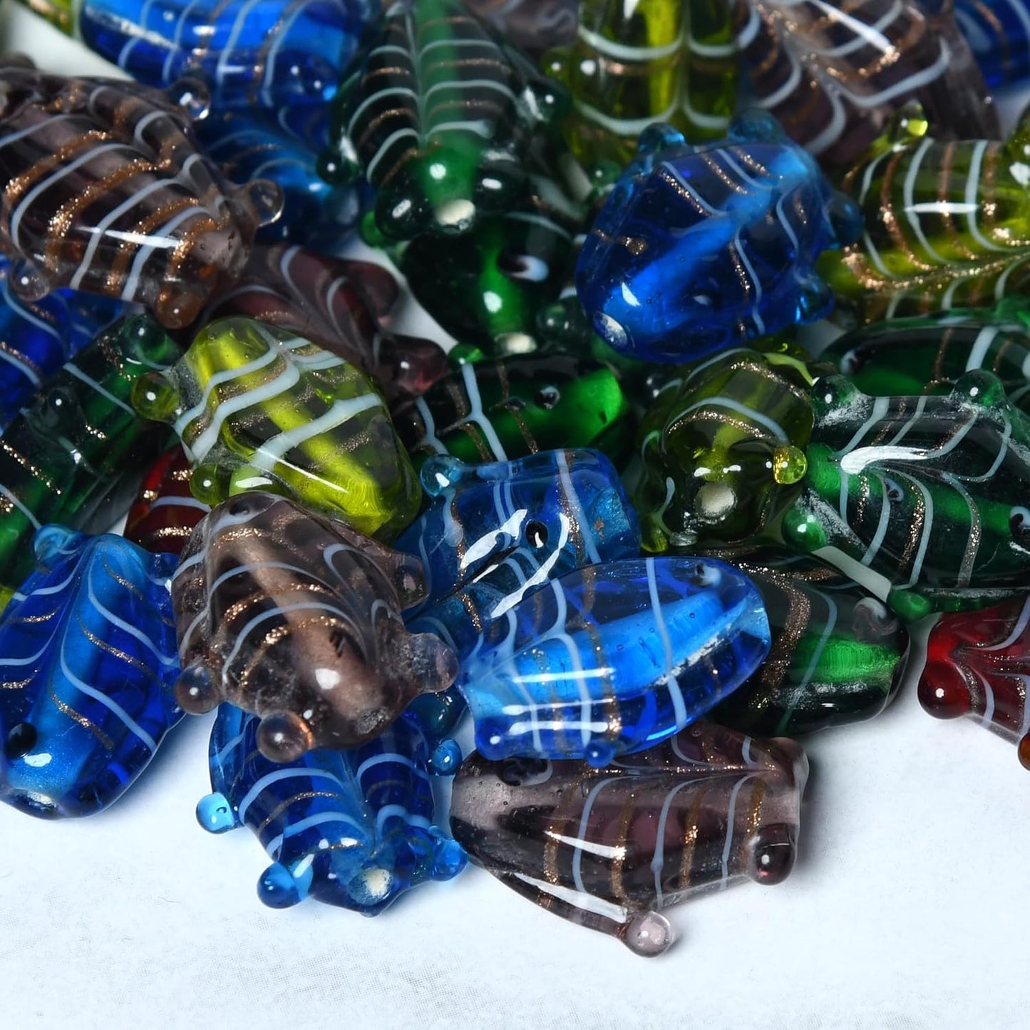 2/3 LB Bag of Assorted Glass Fish Beads for Jewelry Making, Lampwork Murano Bead Mix for Bracelets and Necklaces, Crafting Beads Supplies Kit, Large & Small Beads (Fish Mix)