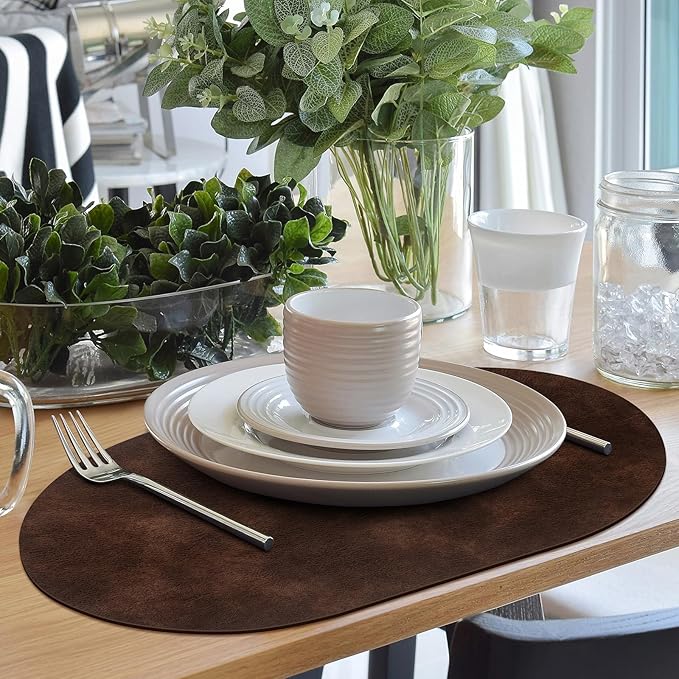 ADRIMER Placemats, Heat Resistant Oval Placemats Set of 4 Washable 12 x 17 Inch, Waterproof Table Mats, Wipeable Pu Place Mats for Kitchen, Dining Room, Coffee