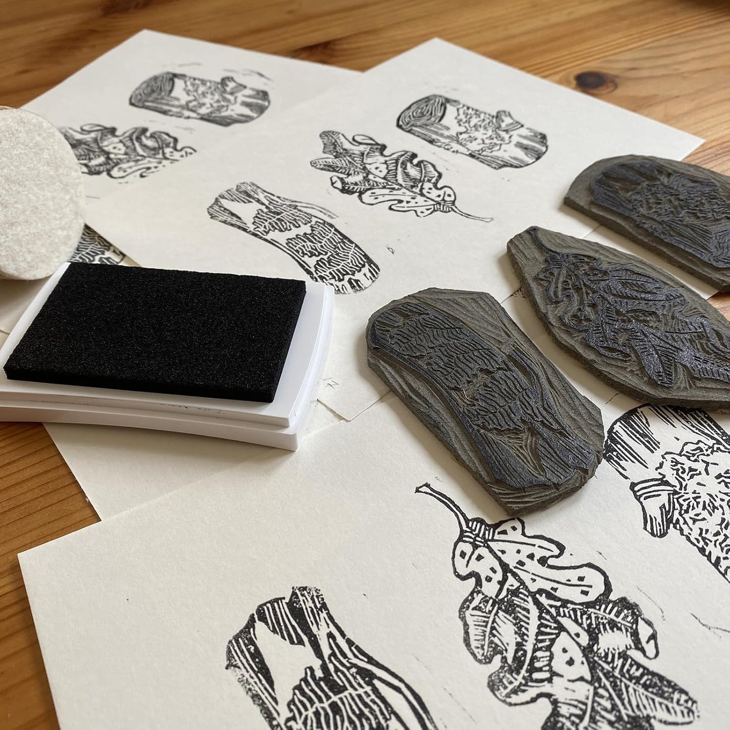 PATIKIL 4Pcs 2" Rubber Carving Blocks, Soft Linoleum Art Carving Block Round Crafts Stamp Making for Printmaking Stamps Carving Supplies, Pink