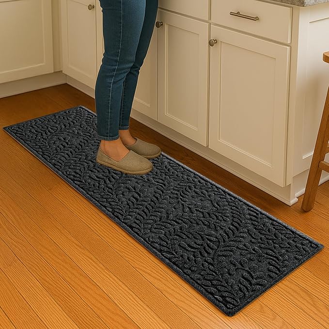 WaterHog Indoor/Outdoor Door Mat, 2' x 5', Made in USA, Durable & Skid-Resistant Front Door Rug, Decorative, Water-Trapping & Heavy-Duty Entryway Floor Mat for Your Home, Boxwood Collection, Charcoal