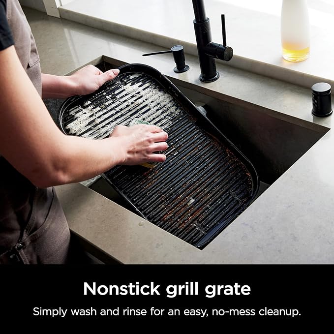 Ninja OG951 Woodfire Pro Connect Premium XL Outdoor Grill & Smoker, Bluetooth, App Enabled, 7-in-1 Master Grill, BBQ Smoker, Outdoor Air Fryer, Woodfire Technology, 2 Built-In Thermometers, Black/Blue