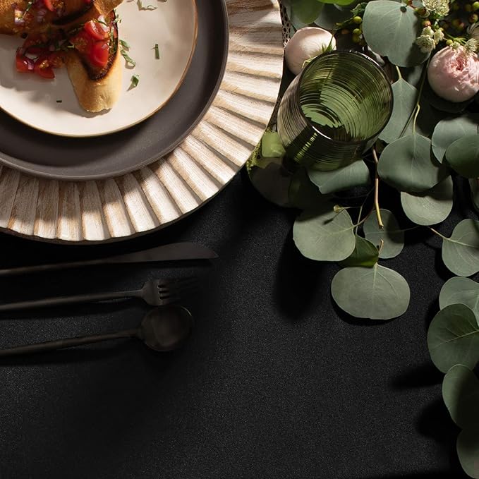 Gee Di Moda Rectangle Tablecloth - 90 x 132 Inch Black Table Cloth for 6 Foot Tables with Floor-Length Drop - Heavy Duty Washable Fabric for Holiday Party, Dinner, Weddings & Baby Shower