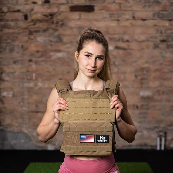 Northgym Adjustable Weighted Vest/Incl. 3D Weight Plates in 14lbs / 20lbs/ 30lbs/ 42.5lbs - Optimized Weight Distribution and with Curved Plates for Running, Functional Training and Working Out