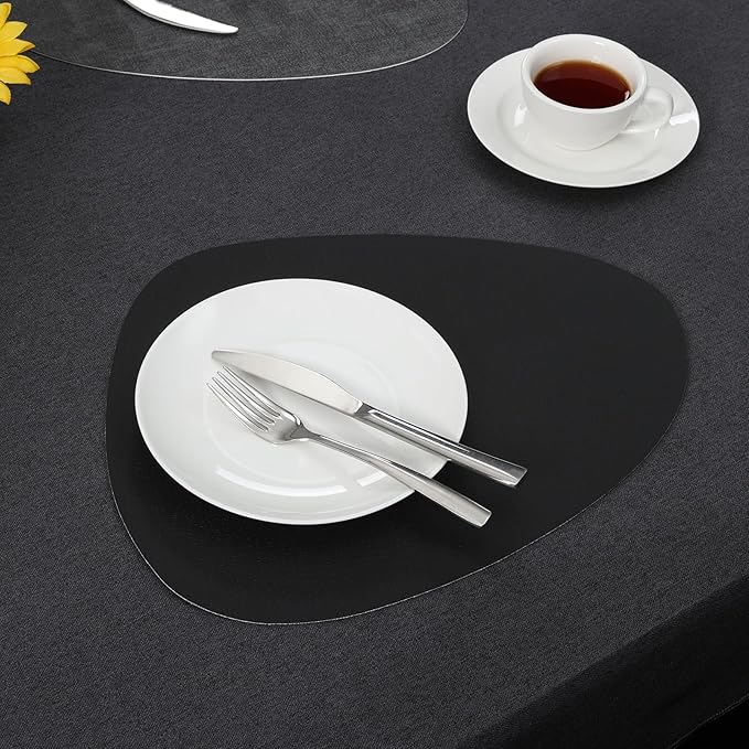 Placemats and Coasters, Washable Reversible Placemats Round Faux Leather Wipeable Place Mats Non Slip Heat Resistant Indoor Outdoor Table Mats (Set of 6, Gray Black)