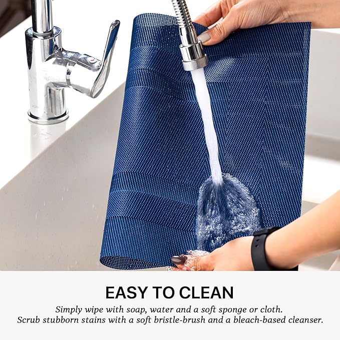 LEXMORE Placemats Set of 4 Vinyl/Plastic Woven Place Mats for Kitchen Table Indoor/Outdoor Washable Placemat Wipeable Dining Table Mats(Navy Cube)