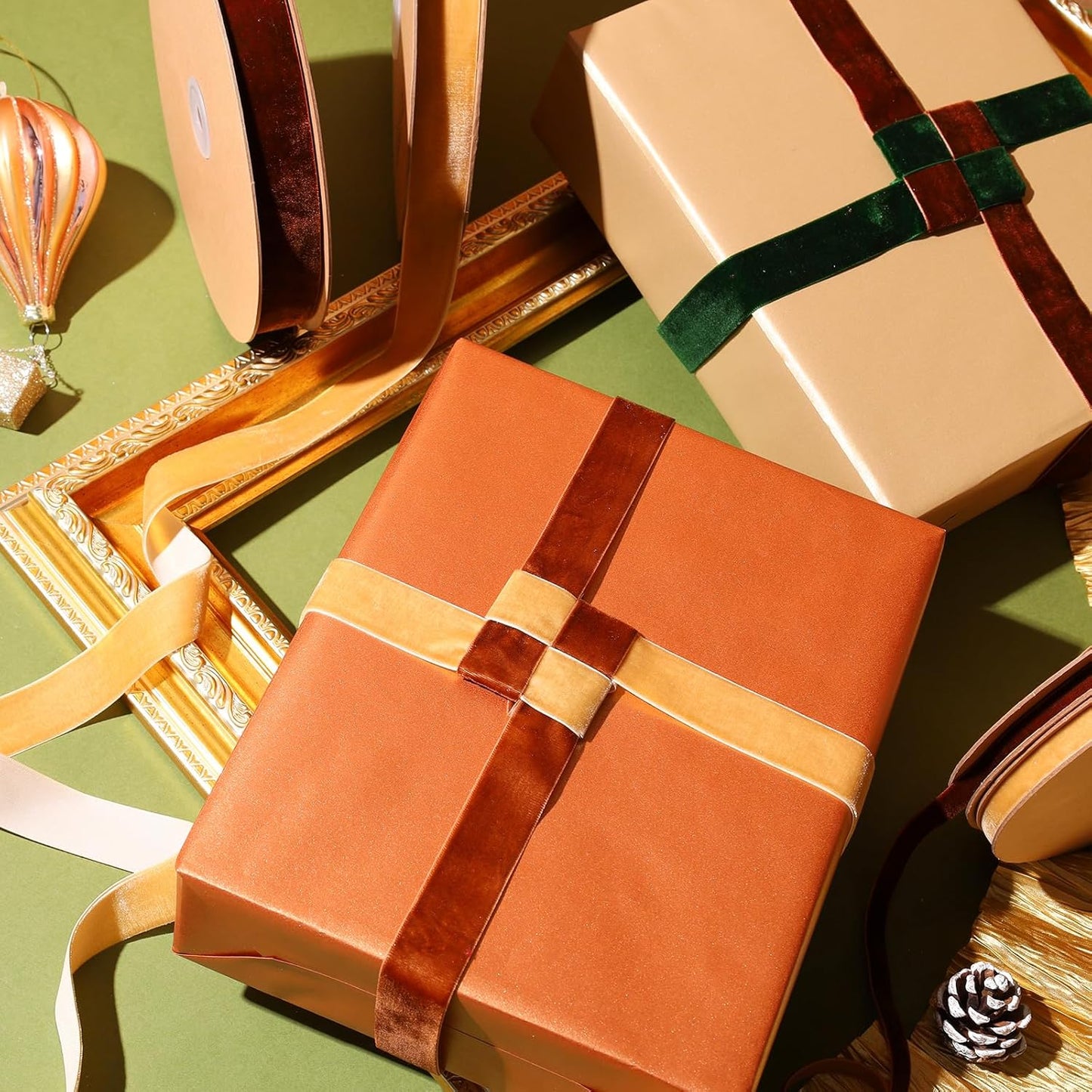 LaRibbons Thin Velvet Ribbon 1 Inch x 25 Yards, Brown Velvet Ribbon for Christmas Tree, Gift Wrapping, Wreath Bow, Outdoor Decoration