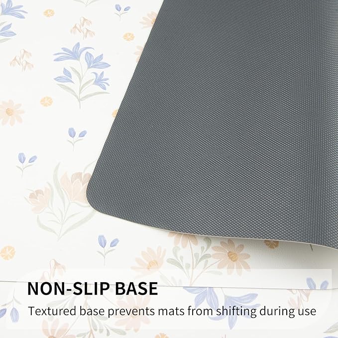 QIYI Placemats Set of 6, 12x18 Inch Faux Leather Place Mats for Kitchen Dinning, Heat Resistant Anti Slip Floral Table Mats, Waterproof Wipeable Washable Placemat Party Table Décor, Minimal Flowers