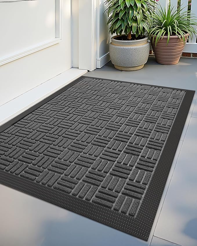 Color&Geometry Front Door Mat Outside Entrance, Heavy Duty Non Slip Low Profile Doormat for Entryway, Trap Dirt and Moisture Welcome Mats All-Weather, Easy Clean, Patio, Garage, 17"x30" Grey
