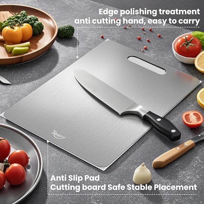 3 Pack Titanium Cutting Board - 100% Pure Titanium Cutting Boards For Kitche,Easy to clean, Double-sided food-grade Cutting Board For Meats, Fruits And Vegetables (M+L+XL）