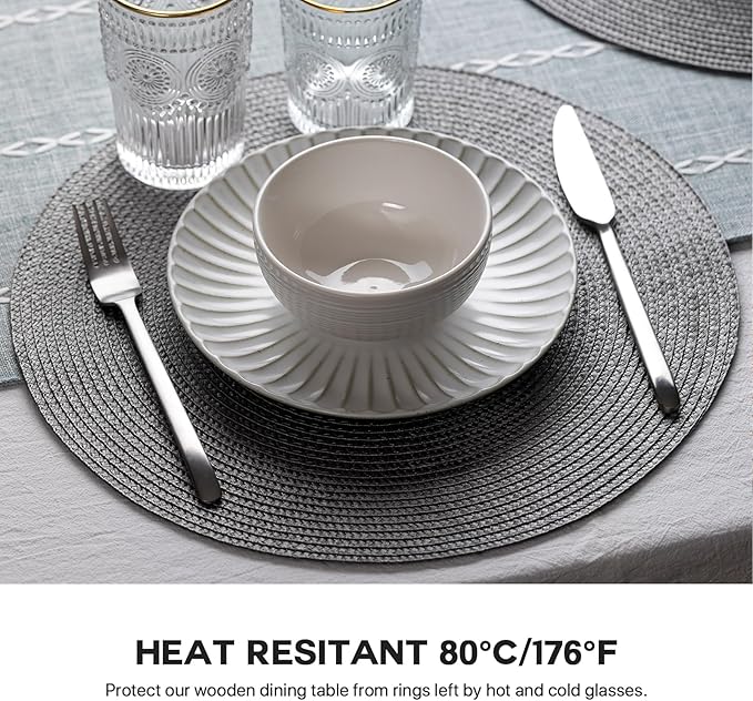 Round Placemats Set of 6 Plastic Woven Placemats Washable Wipeable Table Mats for Dining Table Heat Resistant Non-Slip Circle Place Mats (Gray)