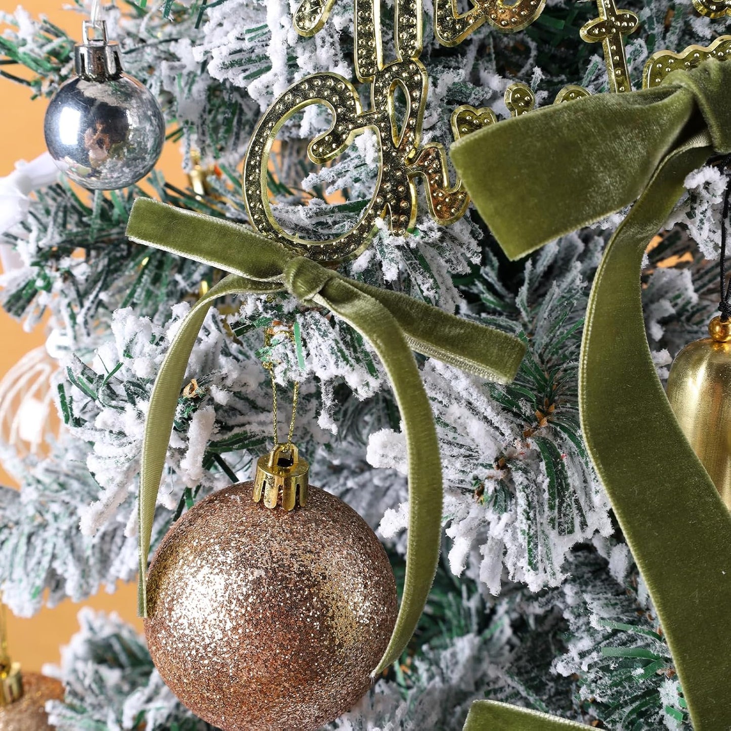 LaRibbons Thin Velvet Ribbon 1 Inch x 25 Yards, Moss Green Velvet Ribbon for Christmas Tree, Gift Wrapping, Wreath Bow, Outdoor Decoration