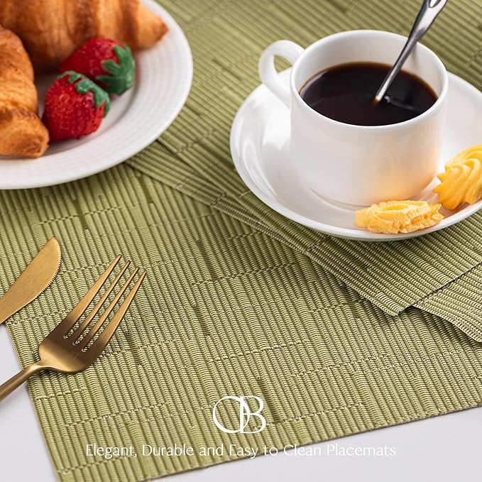 Placemats Set of 8 - Easy Clean Woven Vinyl Placemats for Dining Table, Indoor/Outdoor Place Mats, Washable PVC Table Mats （Pea Green）