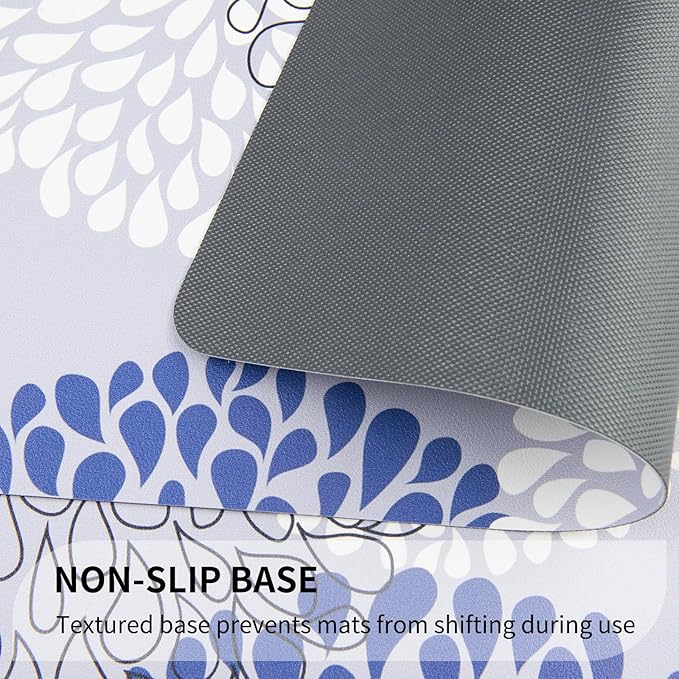 QIYI Placemats Set of 4, 12x18 Inch Faux Leather Place Mats for Kitchen Dinning, Heat Resistant Anti Slip Flower Table Mats, Waterproof Wipeable Washable Placemat Party Table Décor, Blue Floral Burst