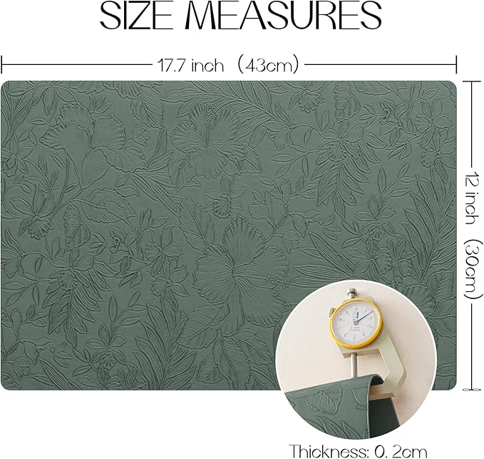 Romanstile Vinyl Placemats Set of 8-12 X 18 Inch - Heat Resistant Non-Slip Embossed Floral Place Mats 100% Waterproof Oilproof Wipeable Faux Leather Table Mats for Kitchen/Dining/Party, Green