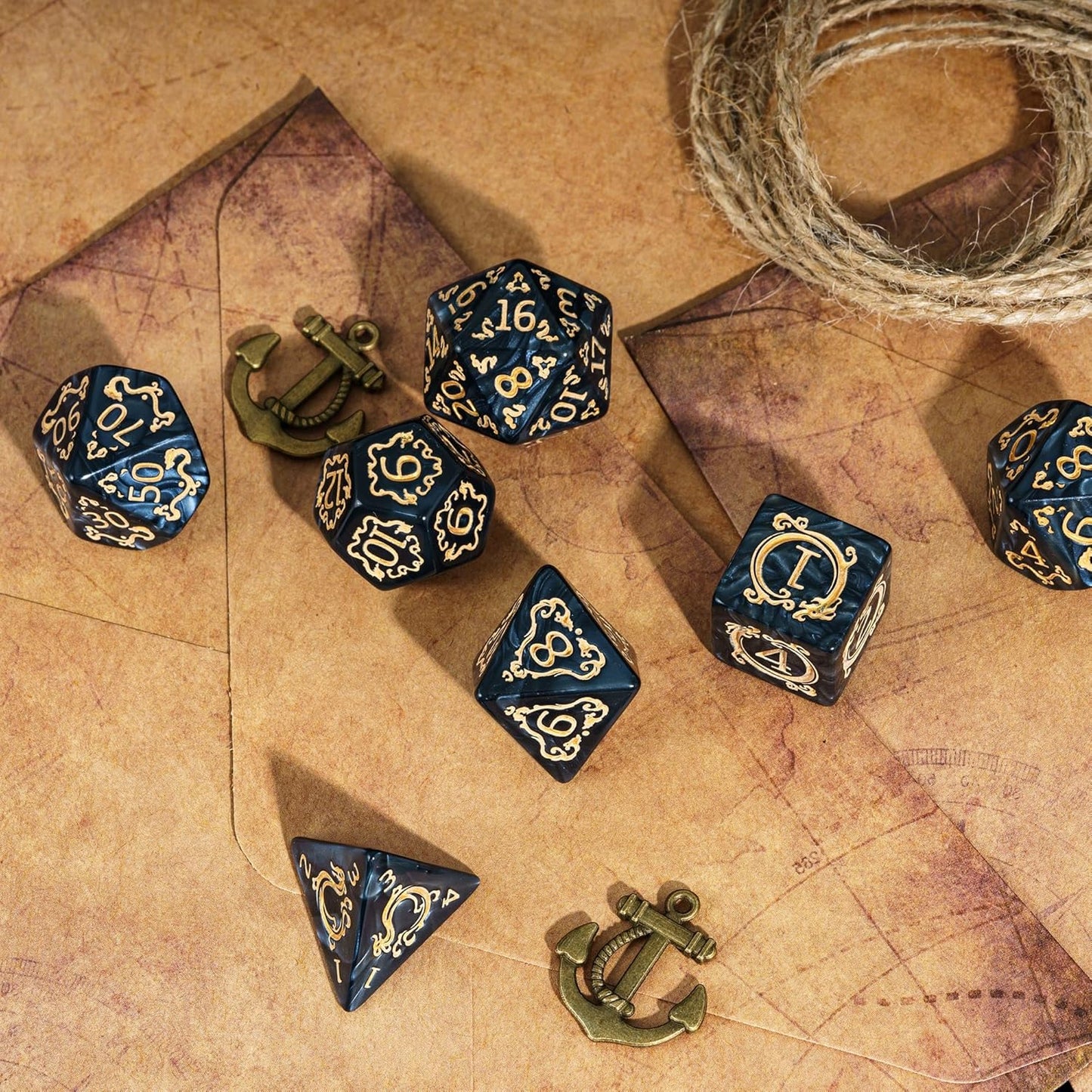 7-Die DND Dice Set Dragon Pattern Polyhedral Die with Leather Bag D&D Dice Set for RPG Table Games (Black W/Gold Dragon Pattern)