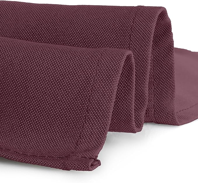 Gee Di Moda Rectangle Tablecloth - 70 x 120 Inch Burgundy Table Cloth for 6 or 8 Foot Rectangle Tables - Heavy Duty Washable Fabric - for Holiday Party, Dinner, Weddings, Baby Shower & Events