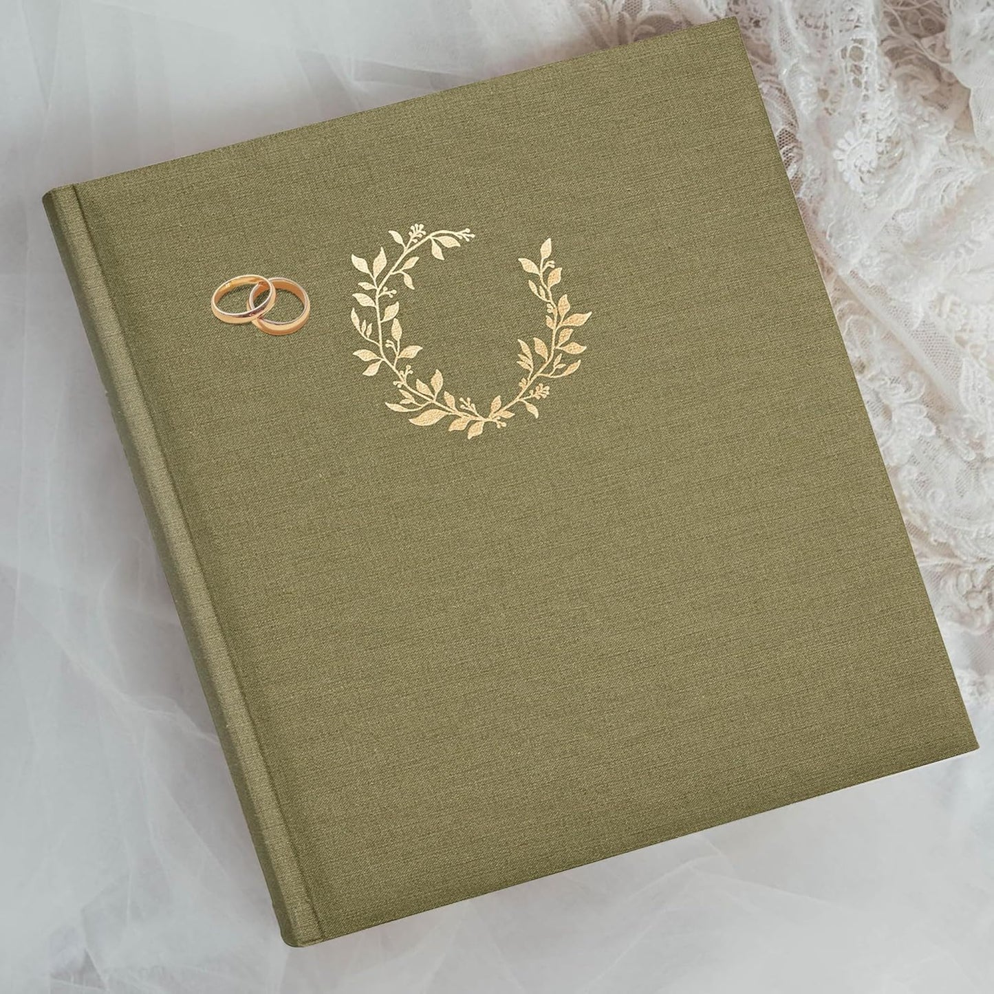 Premium Scrapbook Album – Photo Album with Writing Space – 100 Pages for Multiple Sizes 4x6, 5x7, 6x8, 8x10 – Holds 500 Photos – Wedding, Baby, Travel & Family Memories