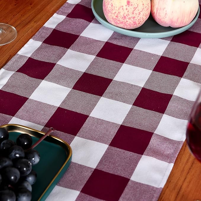 Tosewever Buffalo Check Plaid Farmhouse Table Runner, Cotton Polyester Blend Classic Family Dinner Table Runners for Indoor Outdoor Parties Events Home Decoration (Red and White, 14 x 72 Inch)