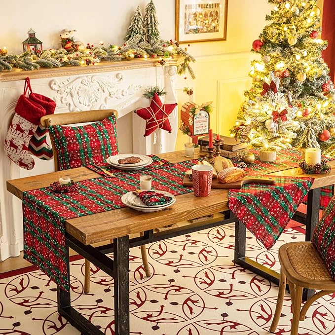 Green Red Plaid Snowflake Christmas Table Runner, Winter Holiday Table Runners 72 inches Long Xmas Decorations Indoor Outdoor Farmhouse Home Kitchen Dining Party Decor