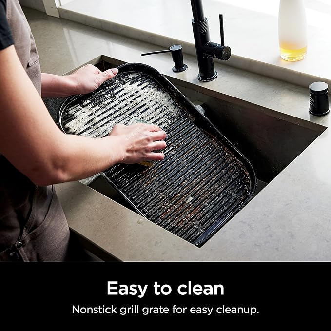 Ninja | Grill & Smoker | Outdoor Woodfire Pro XL | 4 in 1 Grill, BBQ Smoker, Air Fryer & Bake | Portable | Includes Built in Thermometer & 2 Woodfire Pellet Packs | Dark Grey | OG850