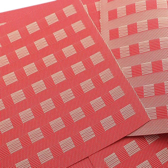 Gugrida Placemats, Placemats PVC Table Mats Woven Vinyl Placemats, Set of 6 (Red)