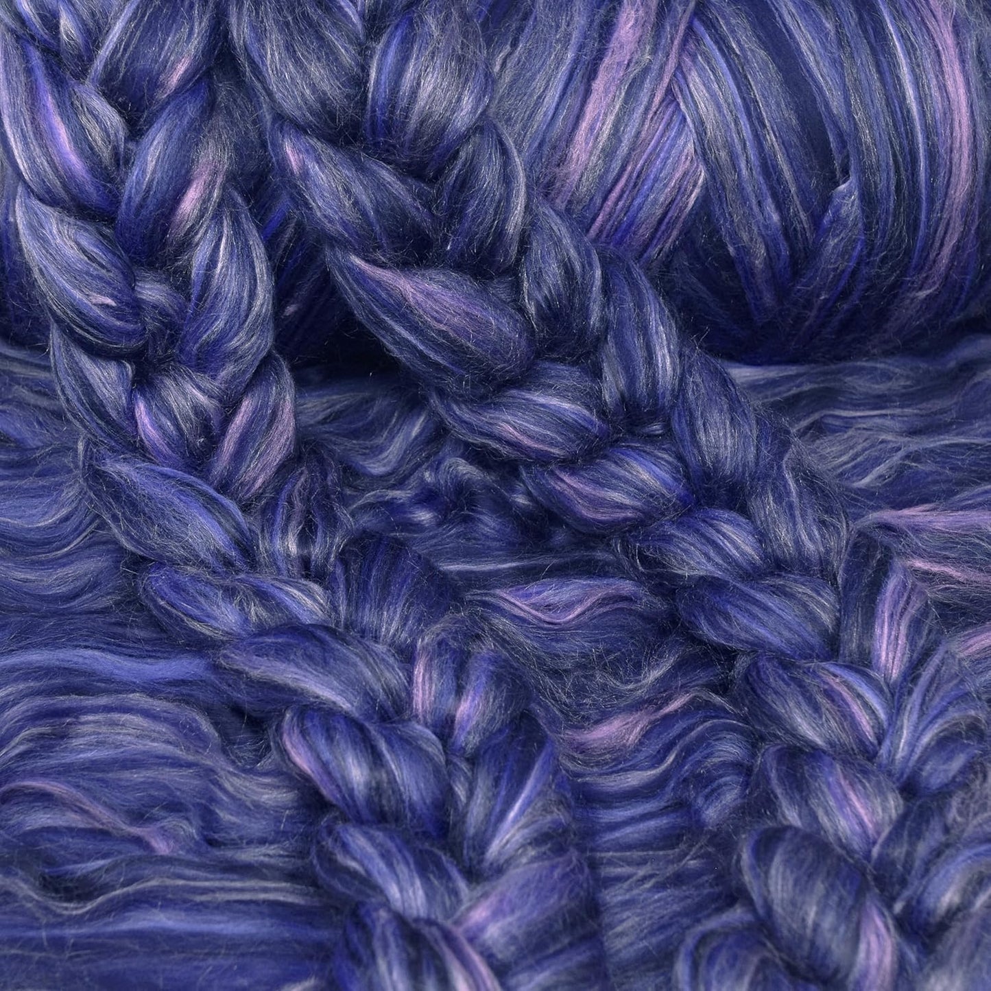 Merino Silk Luxe Tonal Designer Blend. Superfine Merino, Mulberry Silk, Tussah Silk. Top Roving for Spinning or Felting. Twilight Orchid 4oz