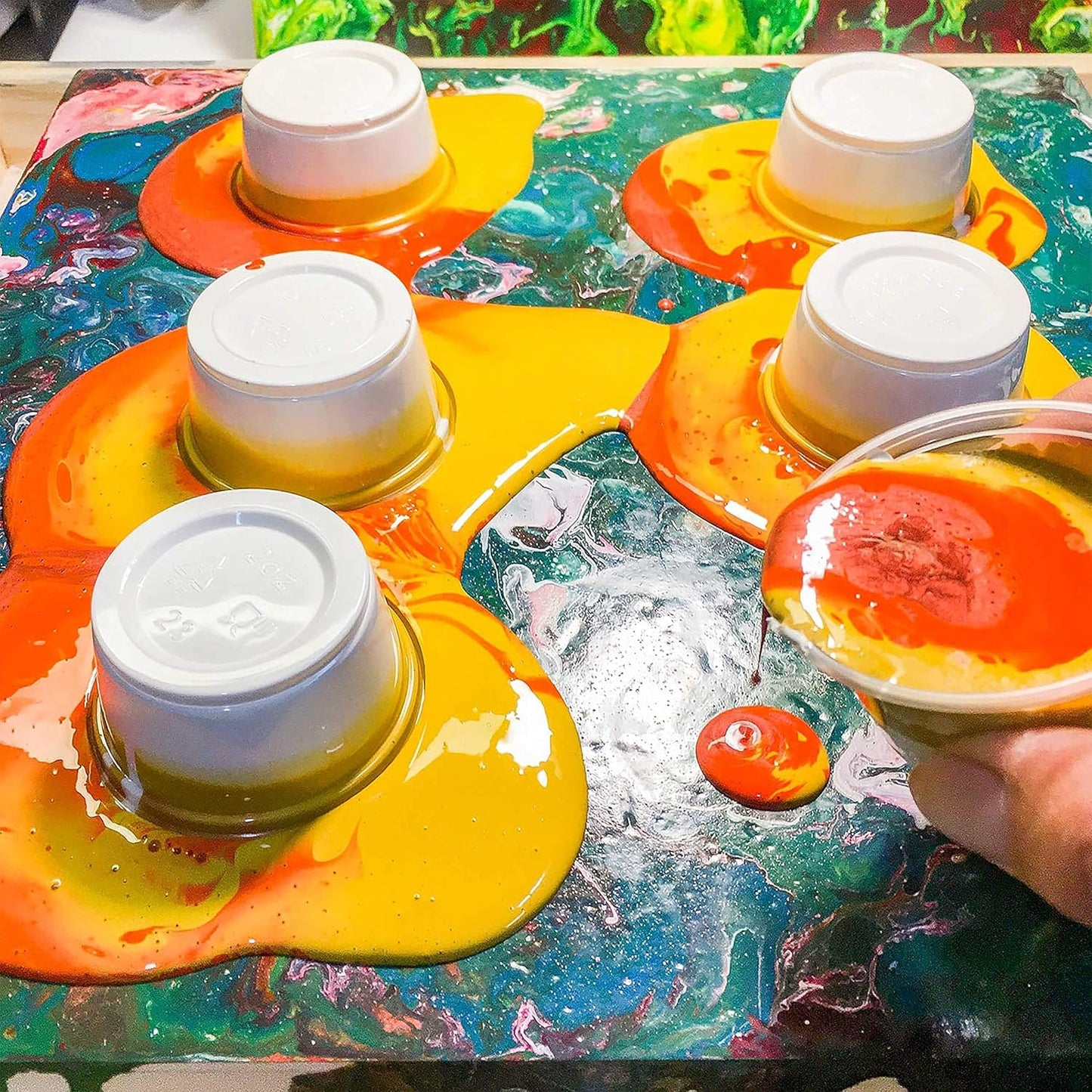 U.S. Art Supply Professional Gloss Pouring Medium 64oz (Half Gallon) - Improves Paint Flow & Cell Effects Creator, Viscosity Adjuster for Art Acrylic Painting