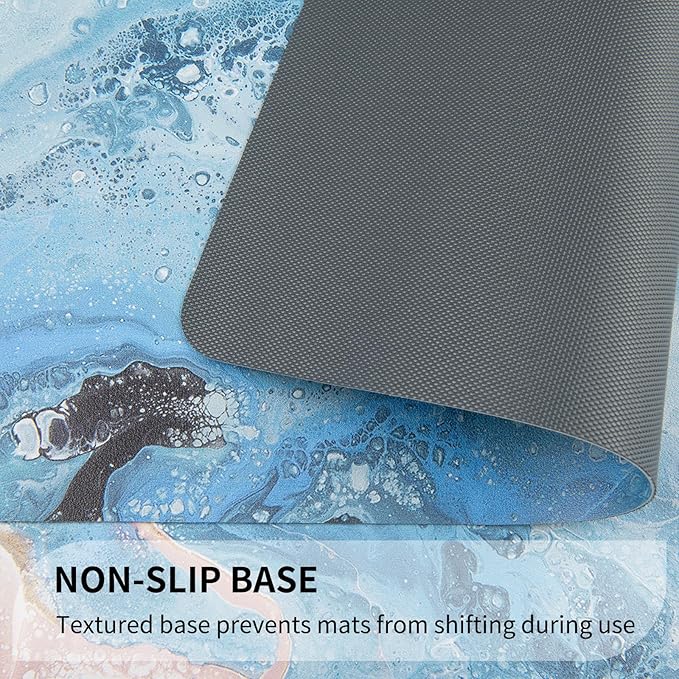 QIYI Placemats Set of 4, 12x18 Inch Faux Leather Place Mats for Kitchen Dinning, Heat Resistant Non Slip Pink Table Mats, Waterproof Wipeable Washable Placemat Party Table Décor, Blue Fluid Marble