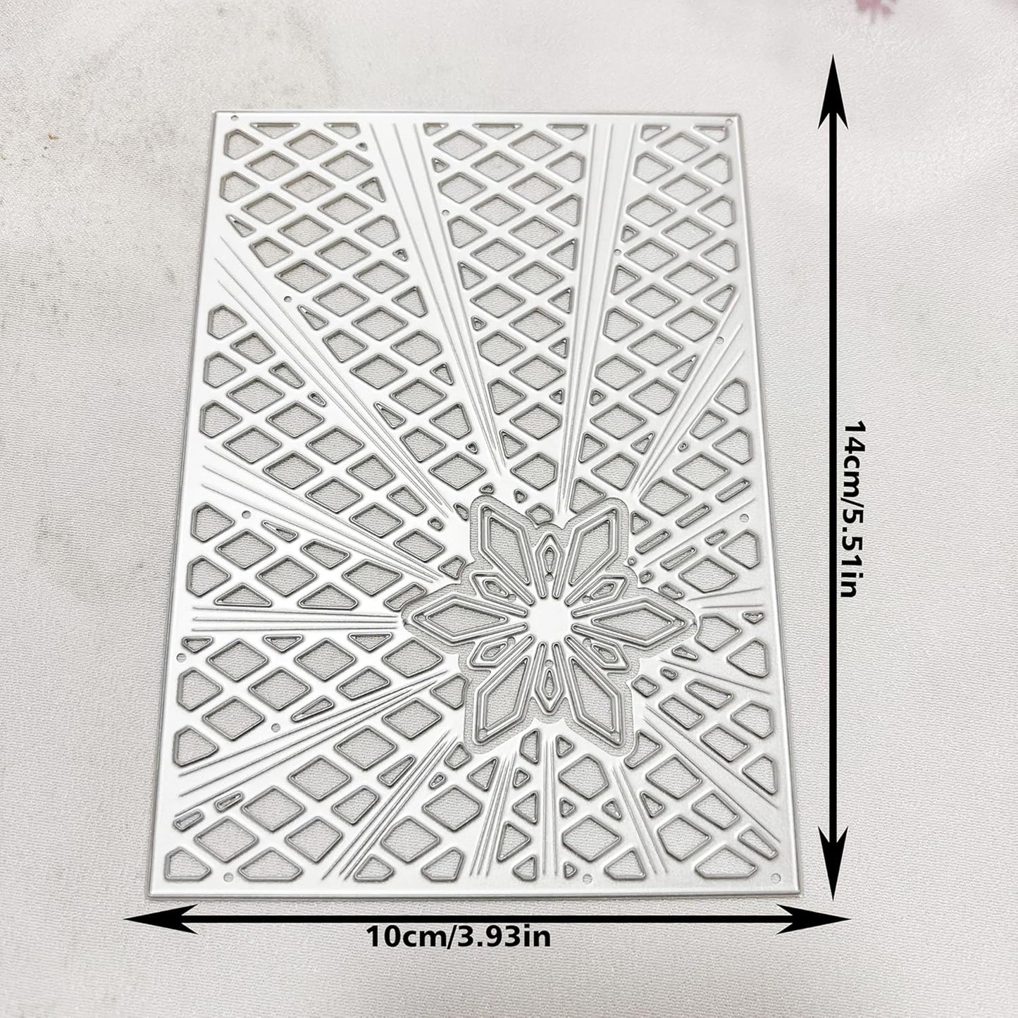 Lapoo Geometric Cutting Die for Scrapbooking - Durable, Cut Stencils for DIY Scrapbook Photo Album Decorative Paper Card, Card Making Supplies (Star Frame 5.5 x 3.9 in)