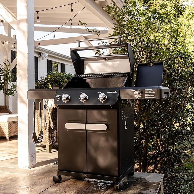Monument Grills 3+1 Outdoor Barbecue Stainless Steel Propane Gas Grill, 3 Burners & 1 Side Burner 48,000 BTU Patio Garden Grill with Knob Controls, Mesa325, Black