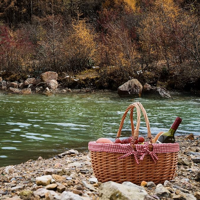 G GOOD GAIN Wicker Picnic Basket with Double Folding Handles,Willow Picnic Hamper,Natural Hand Woven Easter Basket,Easter Eggs and Candy Basket,Bath Storage,Gift Packing Basket.Red