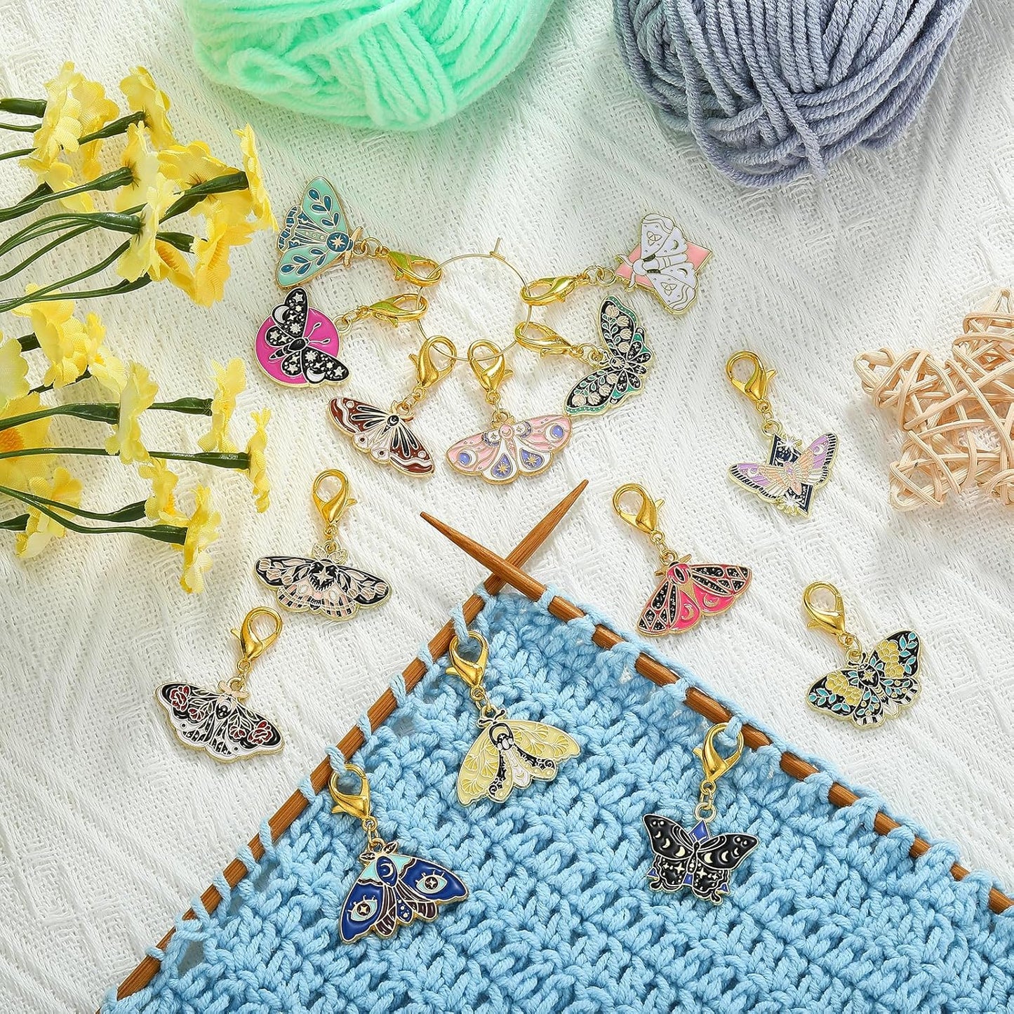 BEEFLYING 16Pcs Butterfly Stitch Marker Charms for Crocheting and Knitting, Removable Alloy Enemal Crochet Knit Stitch Marker Pendant with Lobster Clasp for Sewing Quilting Handmade Jewelry