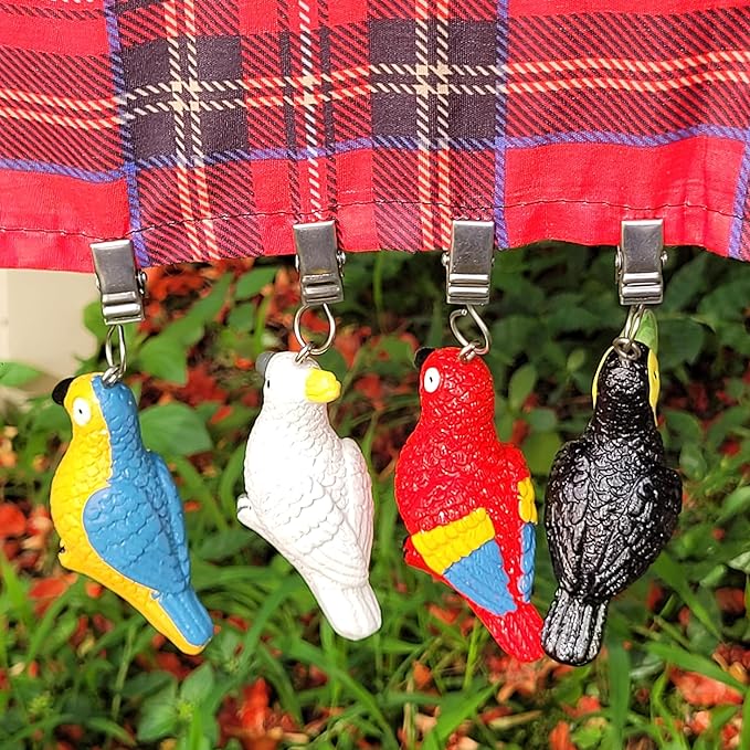 TwoFish Home Set of 4 Colorful Parrot Resin Tablecloth Weights Clips Colorful Parrot Handicraft Tablecloth Clamps Pack of 4