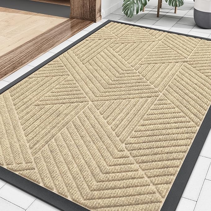 Smiry Front Door Mat Outside Entrance, Heavy Duty Sturdy Natural Rubber Doormat, Trap Dirt and Moisture, Easy Clean Low Profile Mats for Indoor Outdoor Entry, Irregular Triangle (36x24, Cream White)