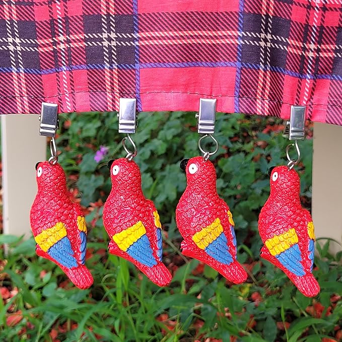 TwoFish Home Set of 4 Red Parrot Resin Tablecloth Weights Clips Red Parrot Handicraft Tablecloth Clamps Pack of 4