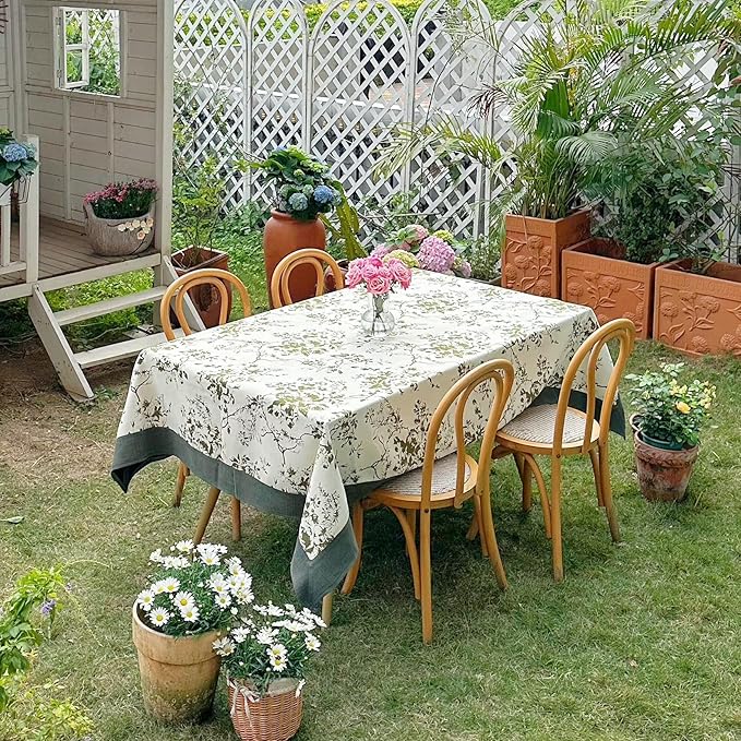 Jacquard Rectangle Tablecloth, Wrinkle Free Green Table Cloth, French Vintage Green Floral Tablecloths, Country Farmhouse Table Cover for Dining, Kitchen, Wedding - 60''x84''