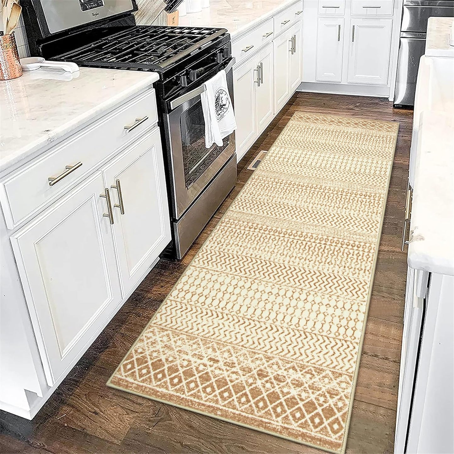 Boho Rug Runners for Hallways, 2x6 Ultra Soft Non-Slip Vintage Kitchen Mat, Stain Resistant Washable Farmhouse Rug Carpet Runner for Bedside Laundry Room Bathroom Doorway