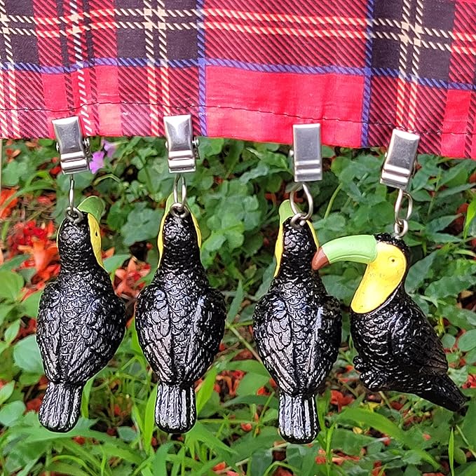 TwoFish Home Set of 4 Toucan Resin Tablecloth Weights Clips Toucan Handicraft Tablecloth Clamps Pack of 4