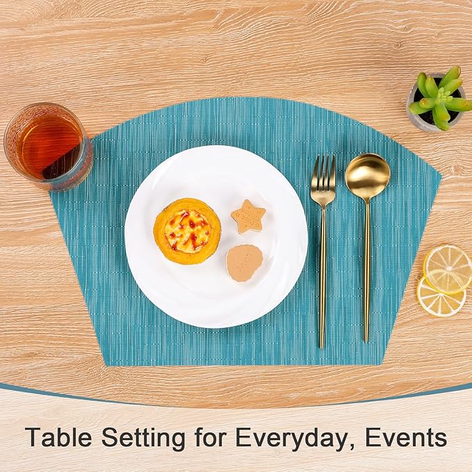 SHACOS Wedge Shape Placemats Set of 4 Round Table Placemats Heat Resistant Woven Vinyl PVC Table Mats Indoor Outdoor Wipe Clean (4, Teal Blue)