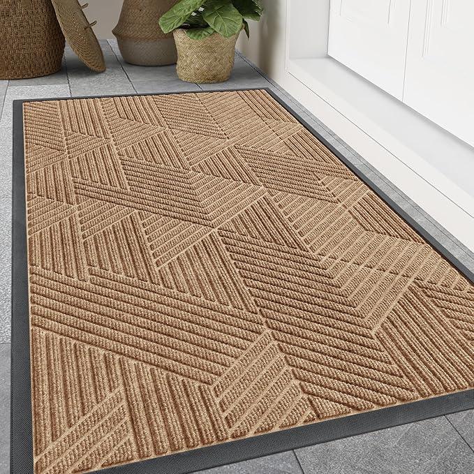 Smiry Front Door Mat Outside Entrance, Heavy Duty Sturdy Natural Rubber Doormat, Trap Dirt and Moisture, Easy Clean Low Profile Mats for Indoor Outdoor Entry, Irregular Triangle (59x35, Coffee)